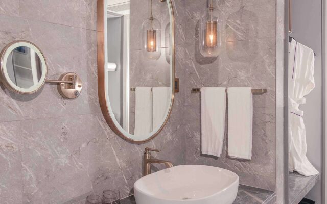 Mercure Hangzhou East Railway Station