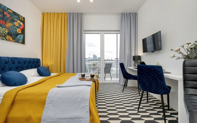 Bliska Wola Modern Studio by Renters