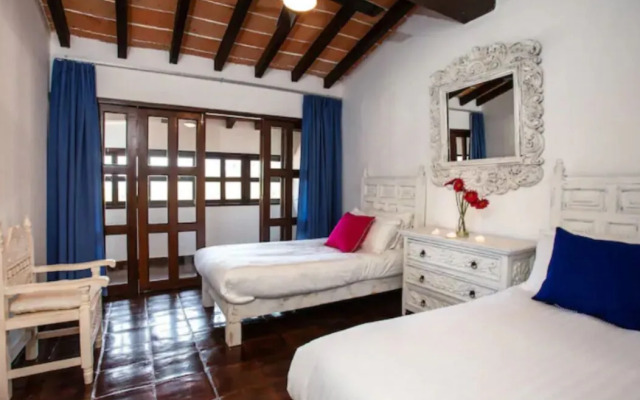 Hotel Hacienda Maria Elena