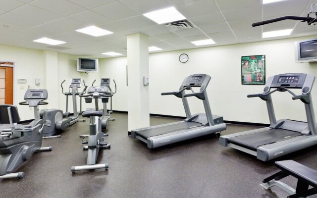 Holiday Inn Express Hotel & Suites Long Island-East End by IHG