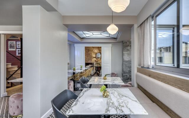 The Pinnacle Athens