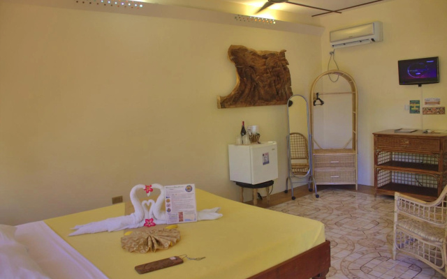 Deep Forest Garden Hotel