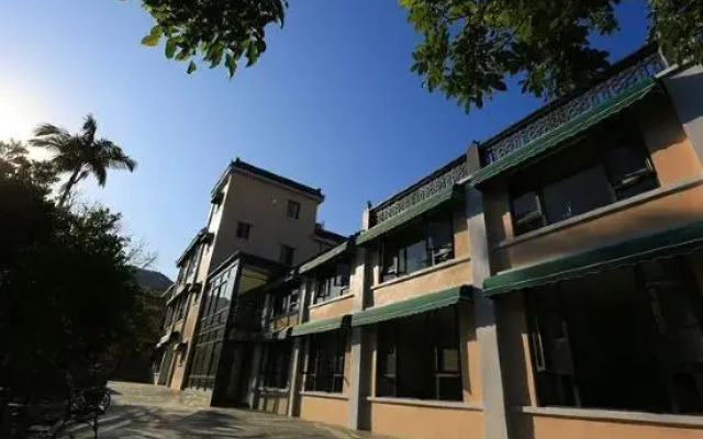 Yueshan Tinghai B&B
