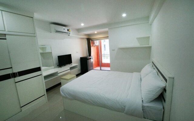 Toptel Ratchada 5 Apartment
