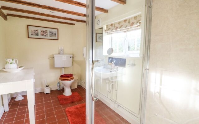 Poston Holiday Cottage