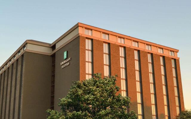 Embassy Suites by Hilton Austin Central
