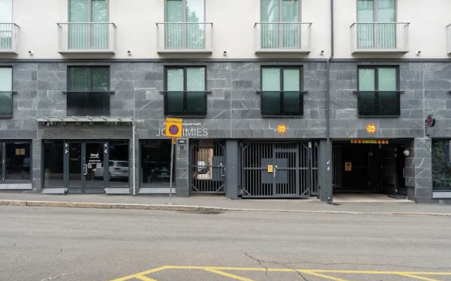 Modern Studio in the Heart of the City
