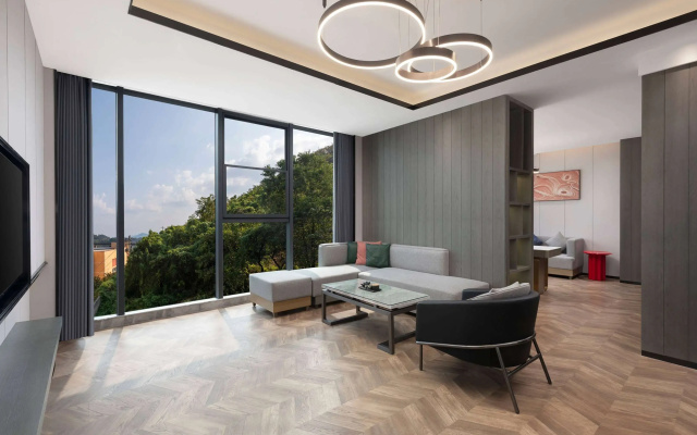 Days Hotel by Wyndham Zunyi Renhuai