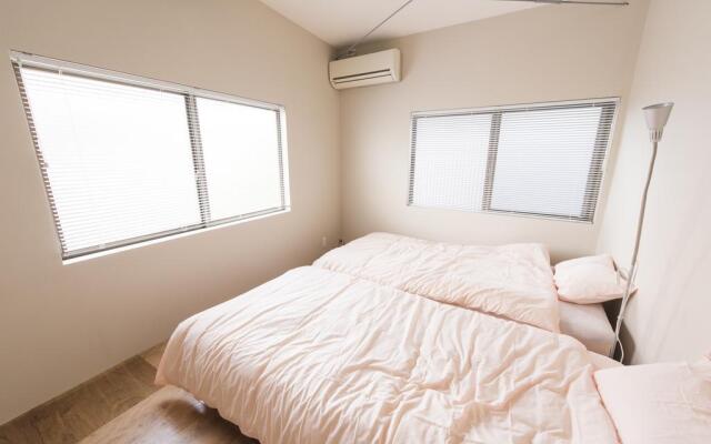 GrapeHouse Koenji - Hostel, - Caters to Women