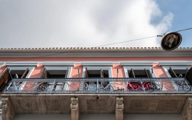 Anagennisis Hotel
