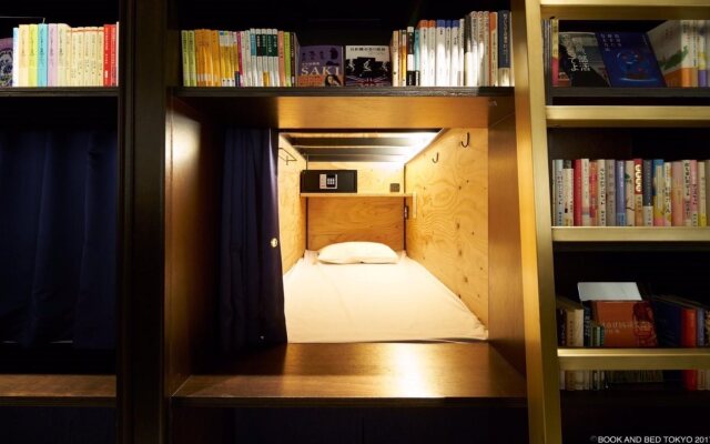 BOOK AND BED TOKYO ASAKUSA - Hostel
