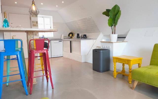 HEXAGON Apartment