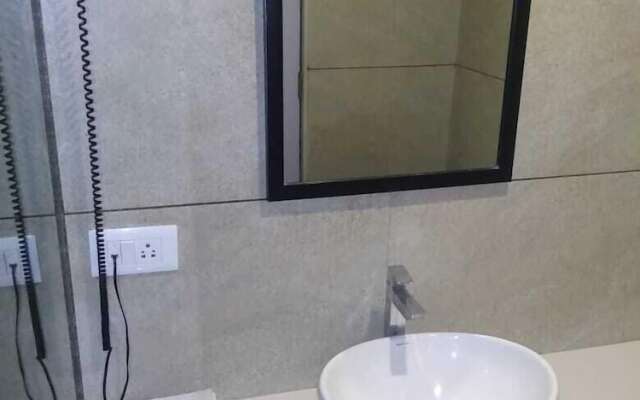 The Grand Vardhman Hotel