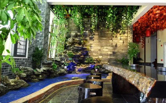 Yizhang Xinsheng Hot Spring Hotel – Outside – Chenzhou