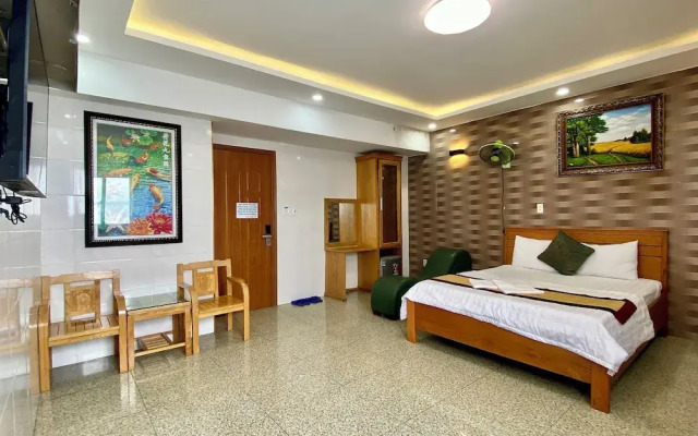 Hoang Quan Hotel  - Go Vap