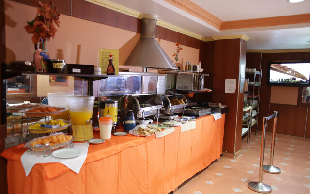 La Cresta Inn