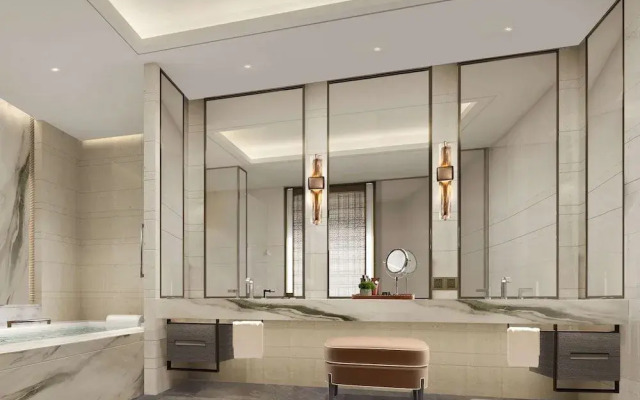 DoubleTree by Hilton Ya'An