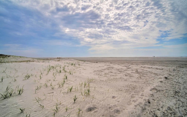 Spacious Brigantine Home ~ 1 Block to Beach!