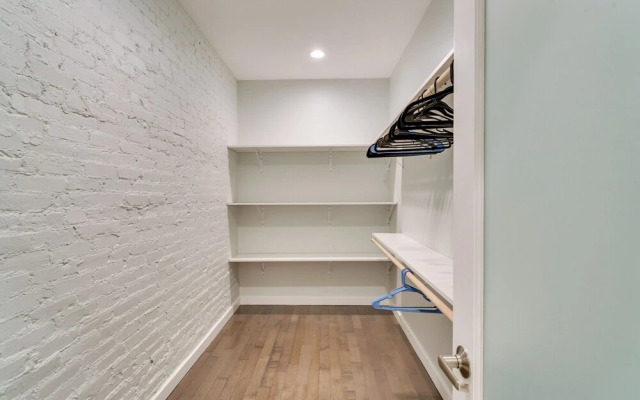 Walk to Downtown: Cozy Lenoir Apartment!