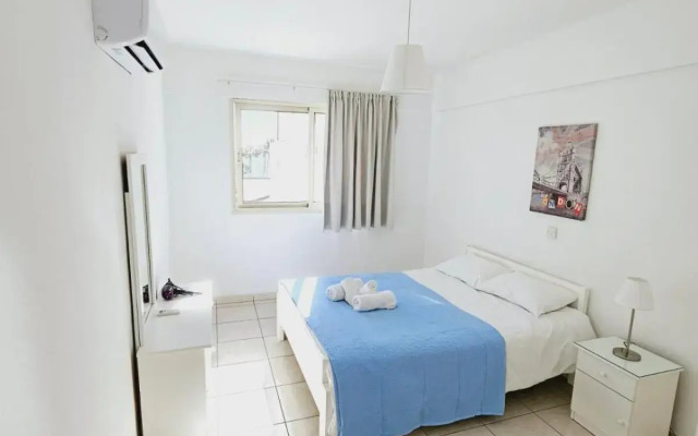 Stephanie City Apartments