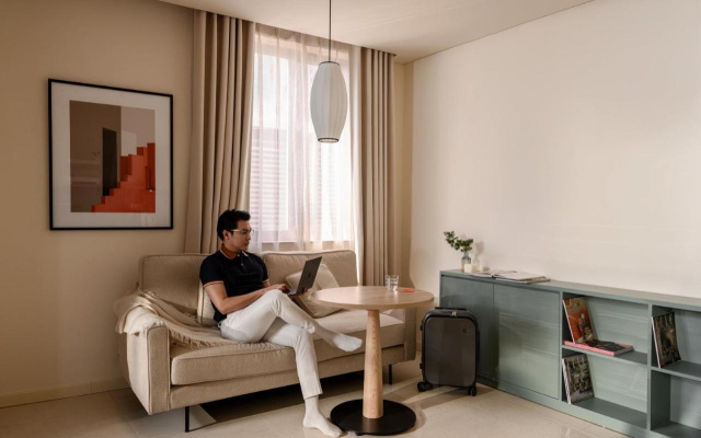 Golden Sands Service Apartment