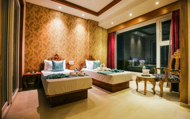 Kaveri Hotel