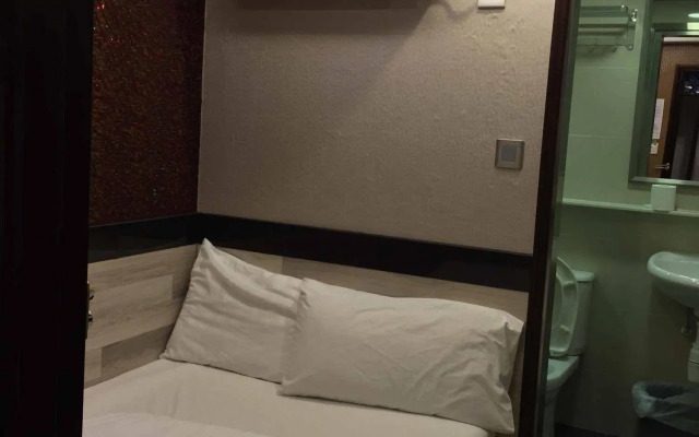 Rai Lei Hotel