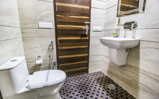 FabHotel Prime Sapphire Inn