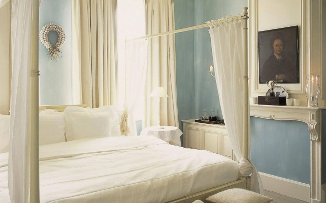 Hotel Recour