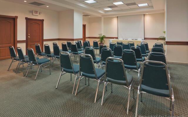 Holiday Inn San Salvador by IHG