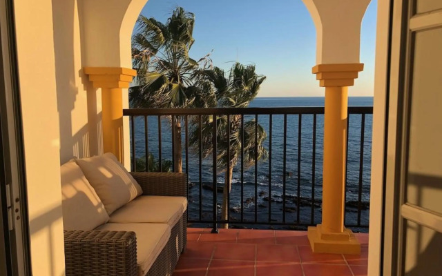 Apartment on the beachfront