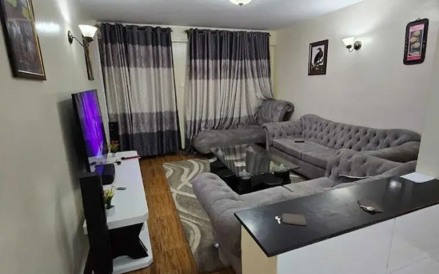 Lux Suites Astrol Apartments Garden City