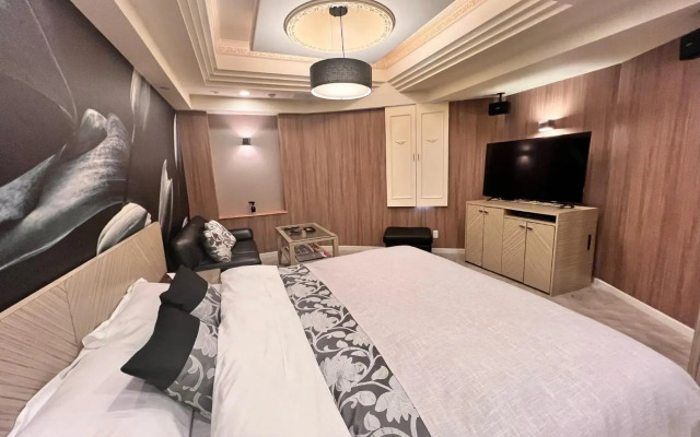 Hotel Crystal Gate Nagoya (Adult Only)