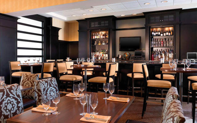 Sheraton Chicago Northbrook Hotel