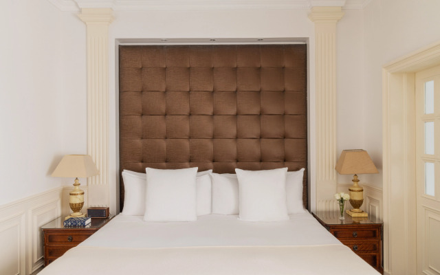 Gran Melia Fenix - The Leading Hotels of the World