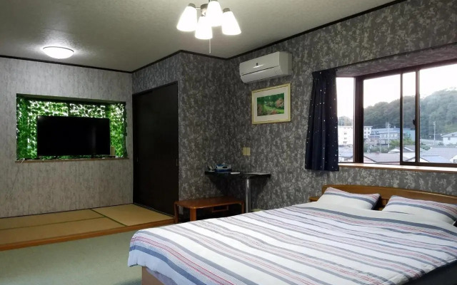 Bibi Night Stay Western-Style Room 10 Tatami (North)