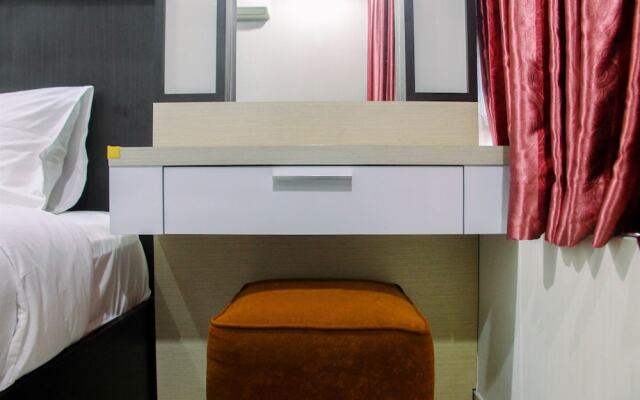 Spacious 2BR Hampton's Park Apartment with Study Room