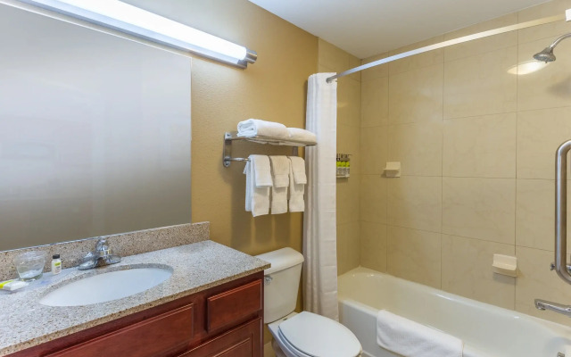 Candlewood Suites South Bend Airport, an IHG Hotel