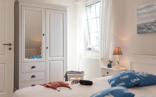 Raemel Haus _Sterntaucher_