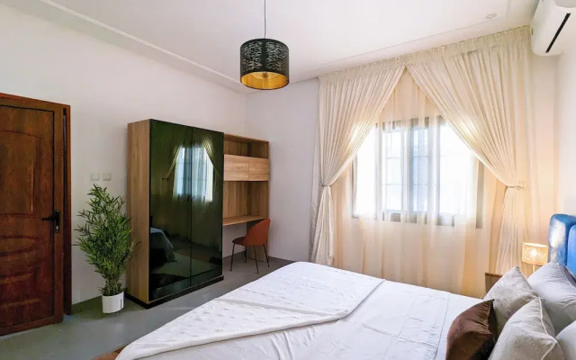 Lighthouse Signature Suites