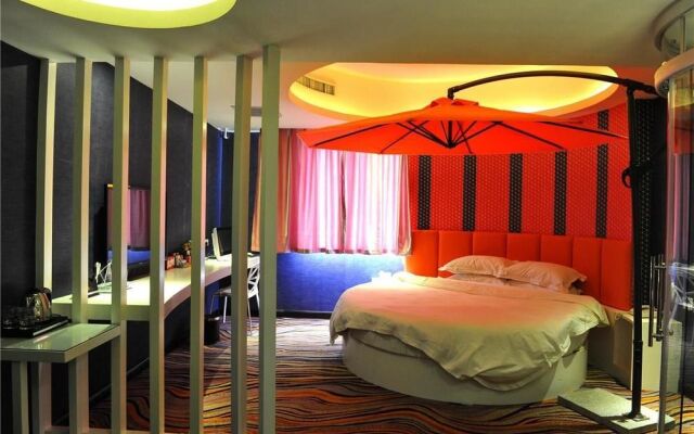 Zhumadian Yuechao Vogue Hotel