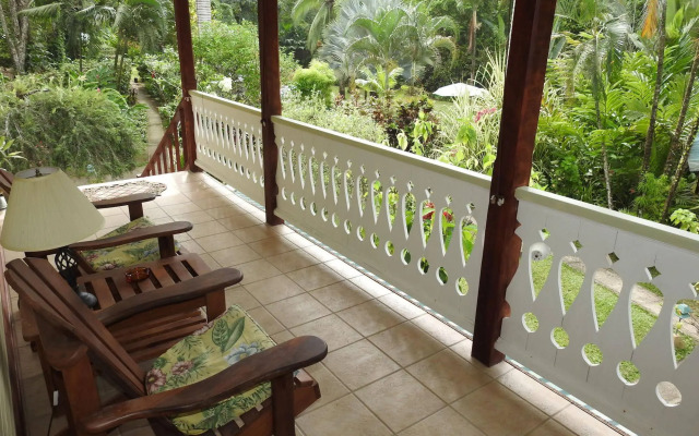 Playa Negra Guesthouse