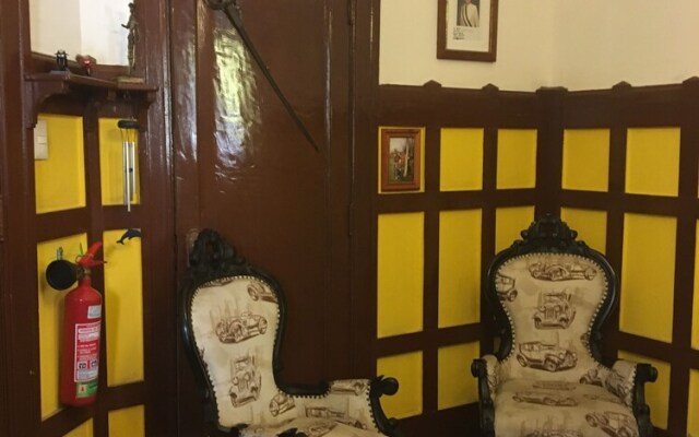 Hostal Héroes