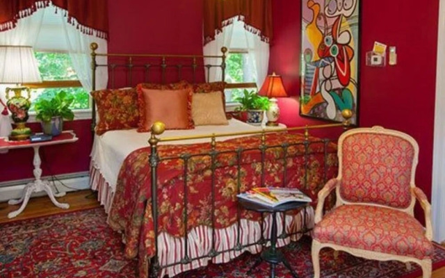 Fairlawn Inn