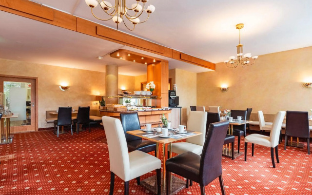 PLAZA INN Rieker Stuttgart Hauptbahnhof