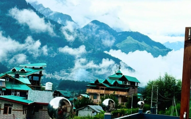 Lotus Cottages Manali