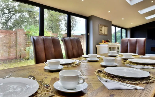 Rabbits Nest Bed & Breakfast