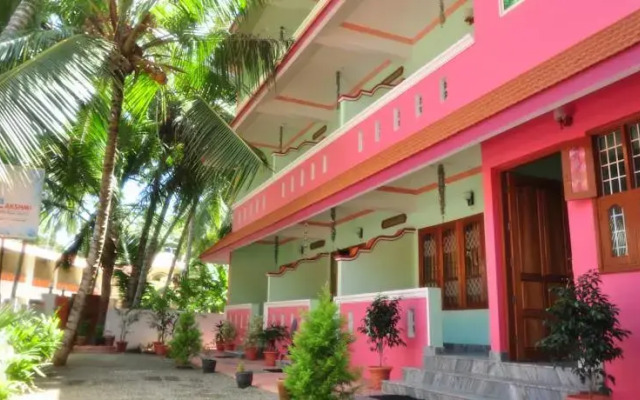 Sreelakshmi Holiday Inn