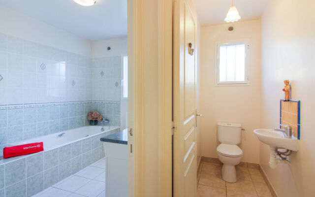 Holiday Home Maison Les Hortensias