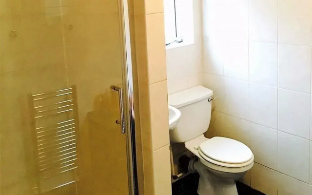 Birmingham Guest House 16